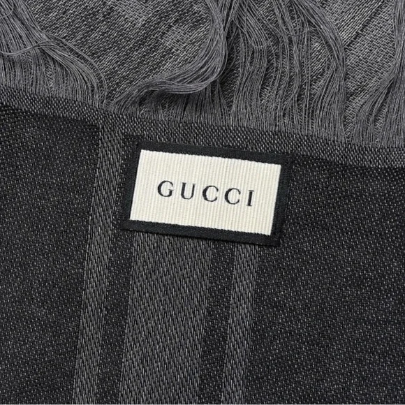 $1,100 New Authentic GUCCI Wool Silk GG Monogram Diamante Plaid Shawl Black